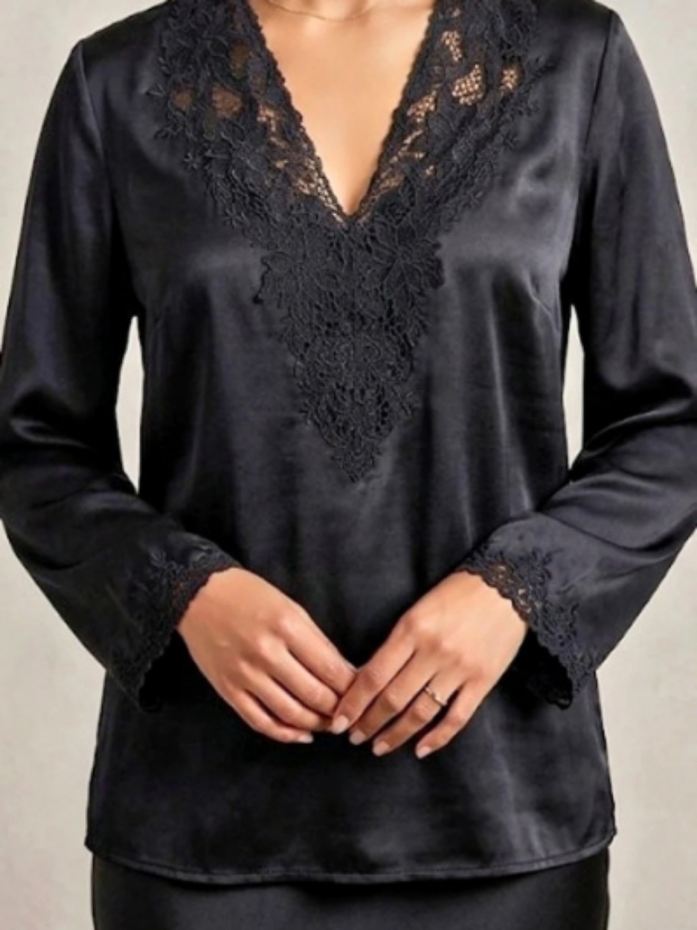 Vintage 70's 100% Silk Hand Embroidered Floral Lace Blouse (Sz S/M) Romantic Lux